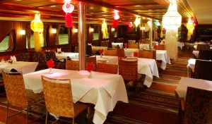 ล่องเรือ Grand pearl