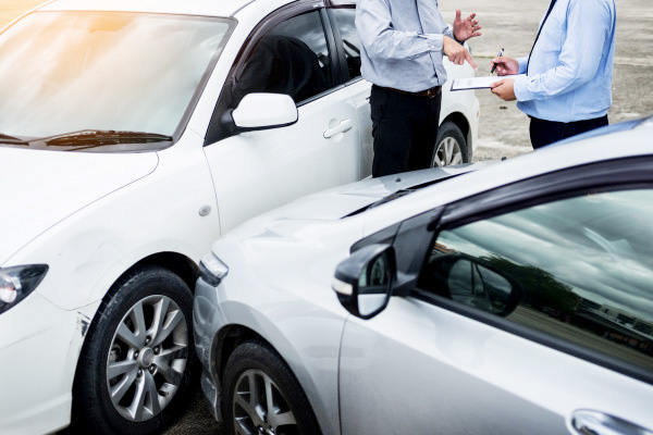 เช็คสักนิดก่อนคิดจะซื้อประกันภัยรถยนต์