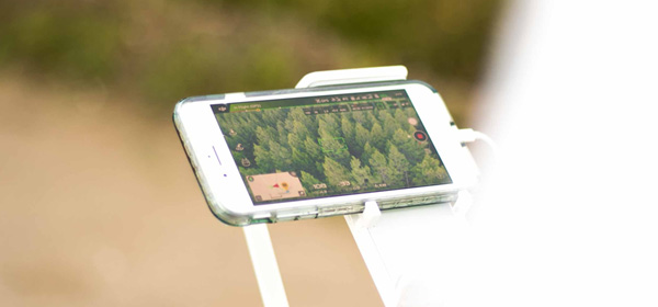 การบังคับโดรนบนมือถือ