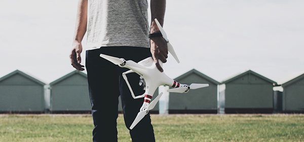 บินโดรนปลอดภัย มีใบลงทะเบียนโดรน