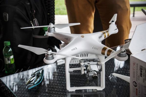 โดรน ก็ช่วยเหลือโลกมนุษย์ได้นะ