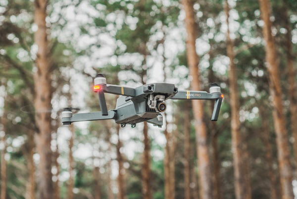 โดรน ก็ช่วยเหลือโลกมนุษย์ได้นะ