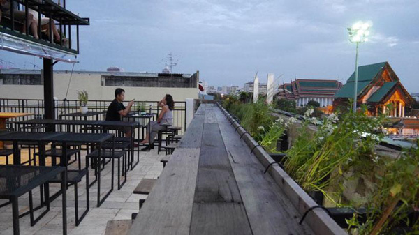 สวงิบาร์ Rooftopหลักร้อย