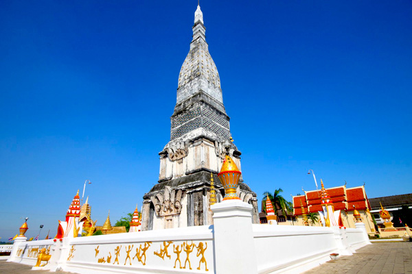 พระธาตุประจำวันคนเกิดวันพฤหัสและวันศุกร์