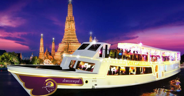 พาแม่ไปกินข้าว