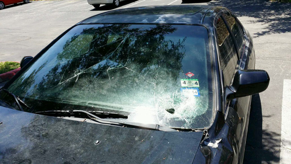 สิ่งของ 5 อย่างห้ามมีไว้ในรถยนต์