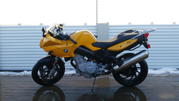 สีรถมอเตอร์ไซค์ถูกโฉลกประจำคนเกิดวันจันทร์