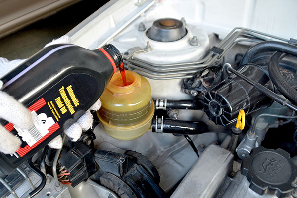 เช็คของเหลวในรถยนต์