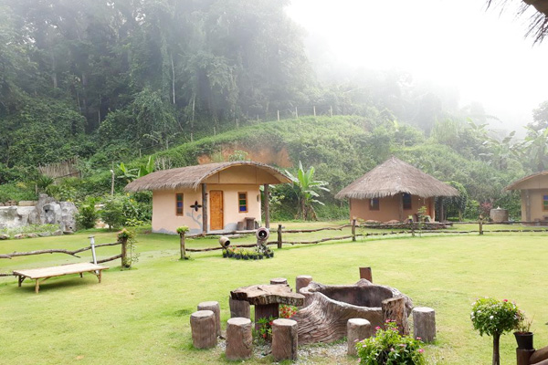 บ้านดินเชียงดาว จังหวัด เชียงใหม่