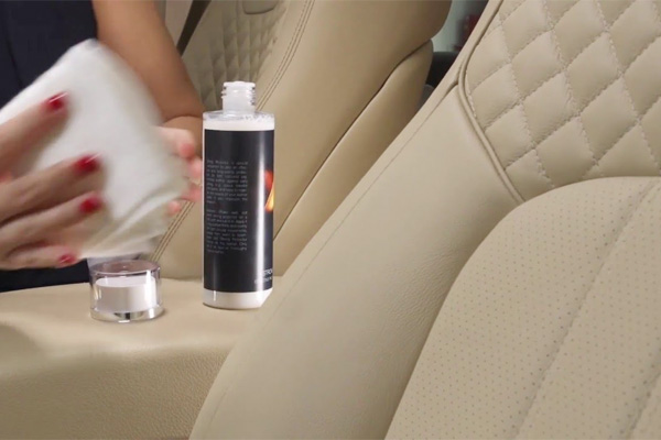 วิธีการรักษาเบาะหนังไม่ให้แตกลายงา