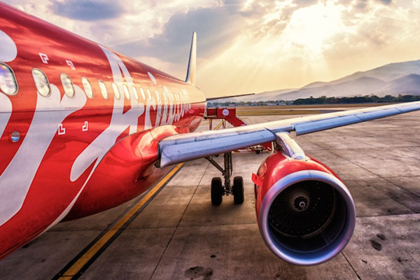 เลือกบัตรเครดิตสายการบินแอร์เอเชียใบไหนให้คุ้ม