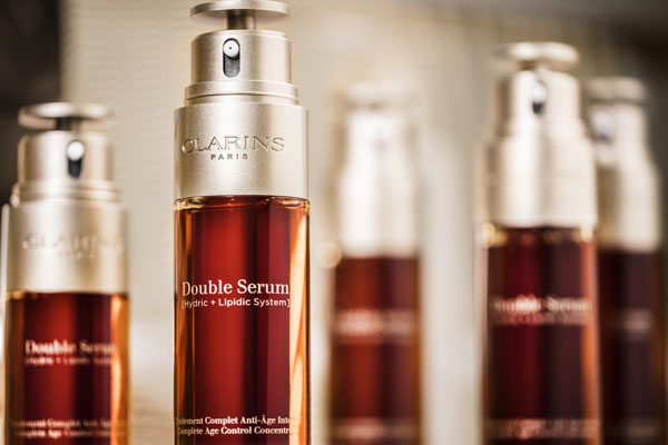 บัตรเครดิตใบไหนใช้สิทธิ์ Clarins คุ้ม