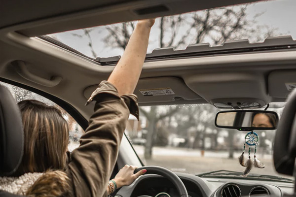 ปิดแอร์ขับรถหน้าหนาว ประหยัดแค่ไหน?