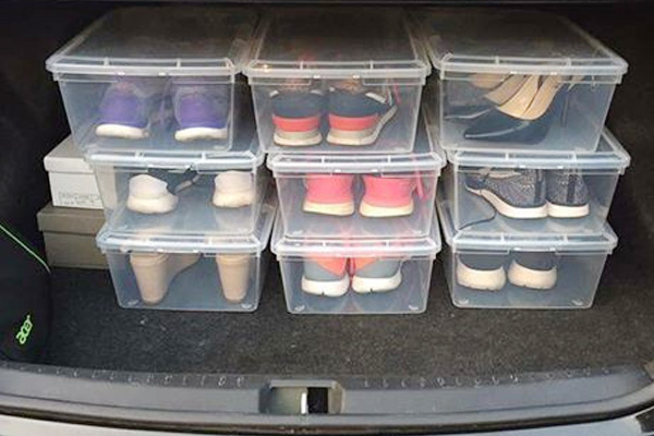 กล่องเก็บรองเท้า