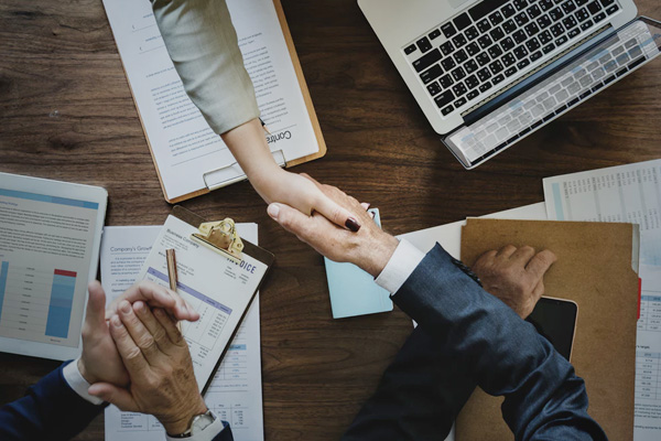 เปรียบเทียบประกันรถยนต์ให้คุ้มยังไง?