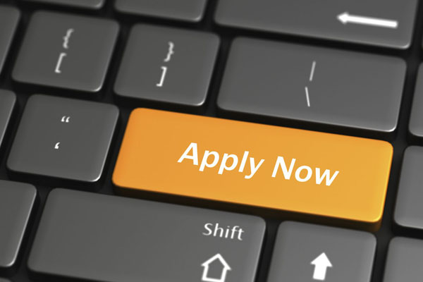 สมัครบัตรกดเงินสด พร้อมบัตรเครดิตดีมั้ย?