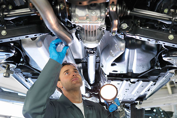 จะซ่อมอะไรก่อนดี ถ้าประกันรถยนต์หมด?