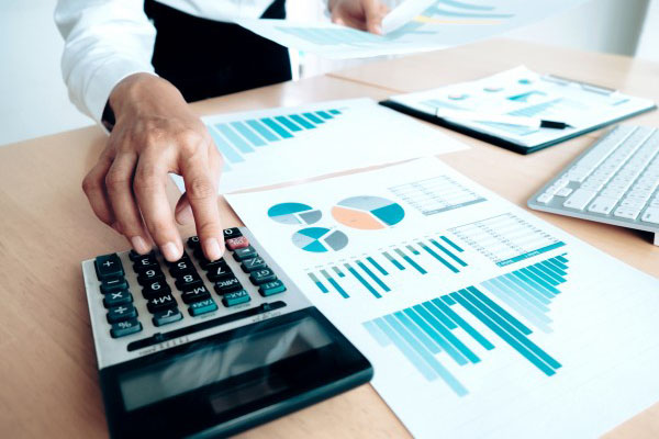 ติดหนี้บัตรเครดิตหลายใบ ควรจะทำยังไงดี?