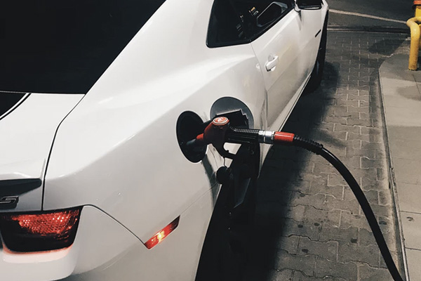 เติมน้ำมันรถยังไงให้ปลอดภัย?