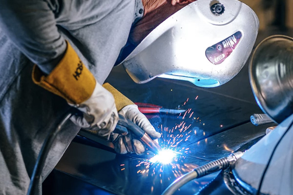 เวลาเรานำรถยนต์เข้าอู่ต้องทำยังไงบ้าง?