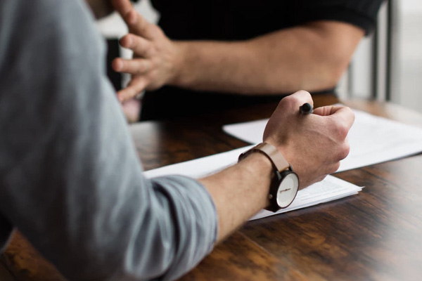 ก่อนซื้อรถมือสอง อย่าลืมตรวจเอกสารให้ครบ!