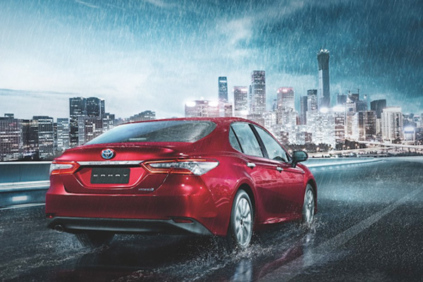 Toyota Camry Hybrid 2.5 HV MY2019