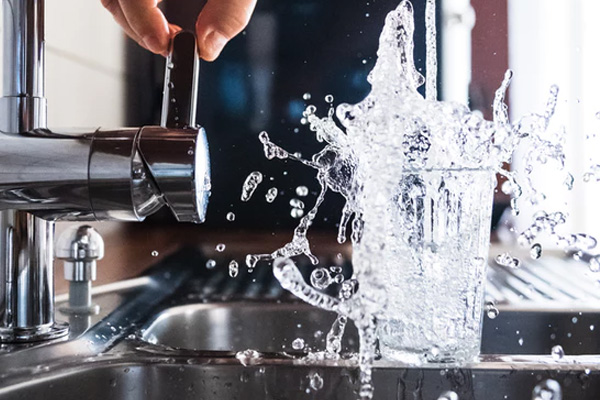 ขี้เกลือขึ้นแบตเตอรี่รถทำยังไง?