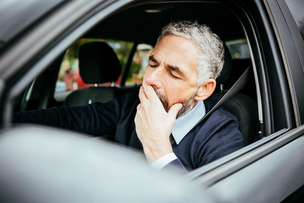 นอนน้อย, ขับรถ, หลับใน