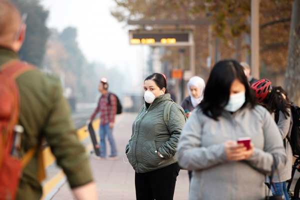 ถึงแม้ว่าจะไม่มีฝุ่น PM2.5 ก็ควรใส่หน้ากากอนามัยนะ!