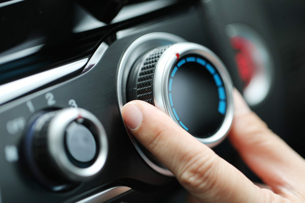 เตรียมรับมือขับรถหน้าร้อนไม่ให้ร้อนยังไง?