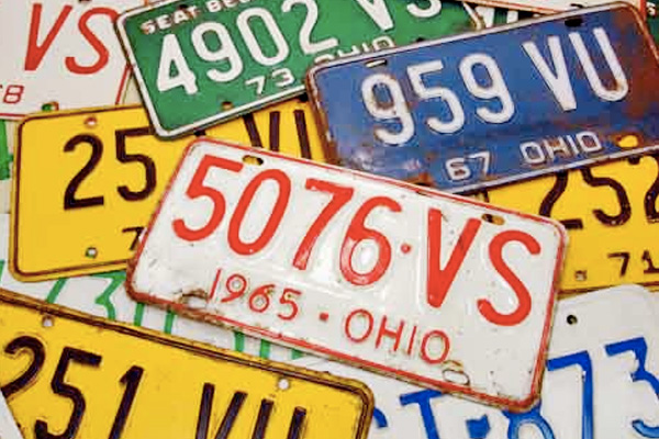 ความหมายของสีป้ายทะเบียนรถยนต์ต่าง ๆ