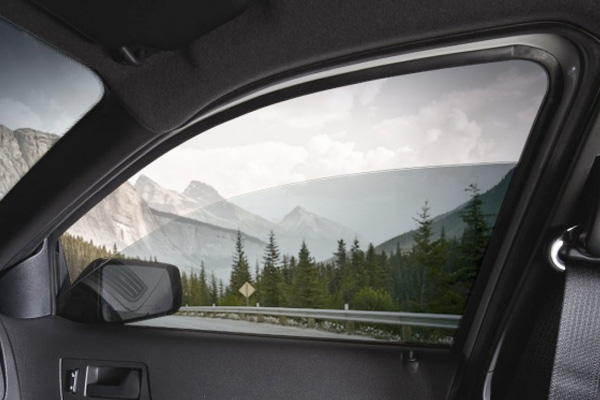 ติดฟิล์มรถยนต์ยี่ห้อไหนดี?