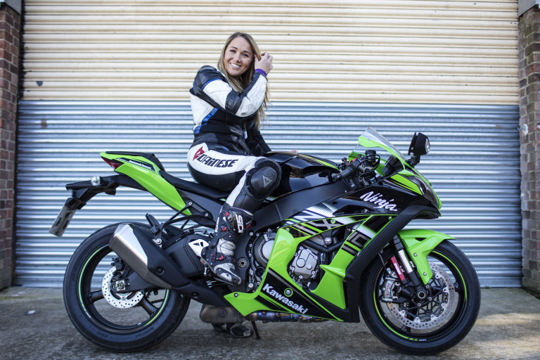 อยากเป็นไบค์เกอร์สาว ต้องทำอย่างไร