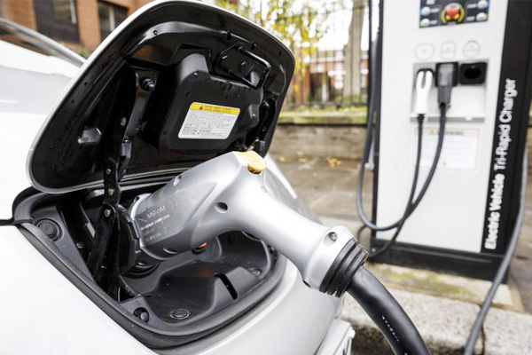 ข้อดีของการใช้รถยนต์ไฟฟ้ามีอะไรบ้าง?