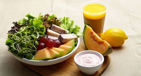 วันผู้สูงอายุปีนี้ พาคุณตาคุณยายไปทานอาหารคลีน