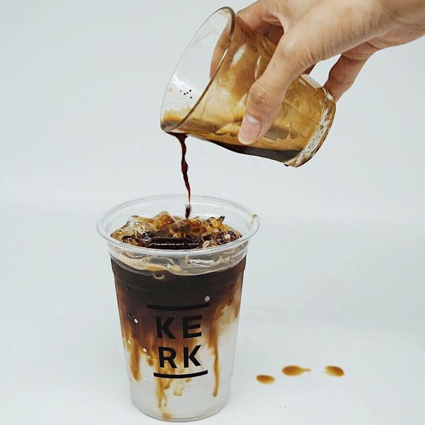 เรียก GRAB สั่งร้านกาแฟร้านไหนดี