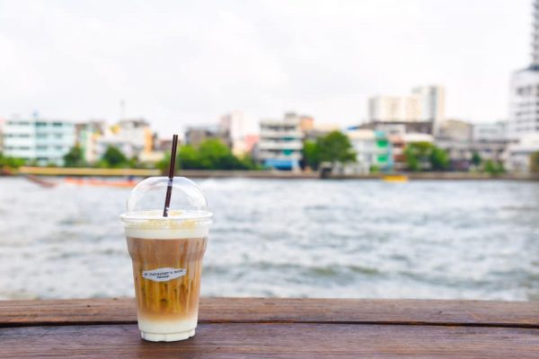 เปิดลิสต์ร้านกาแฟย่านฝั่งธน นั่งชิลๆ เช็คอินเก๋ๆ