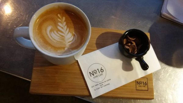 เปิดลิสต์ร้านกาแฟย่านฝั่งธน นั่งชิลๆ เช็คอินเก๋ๆ