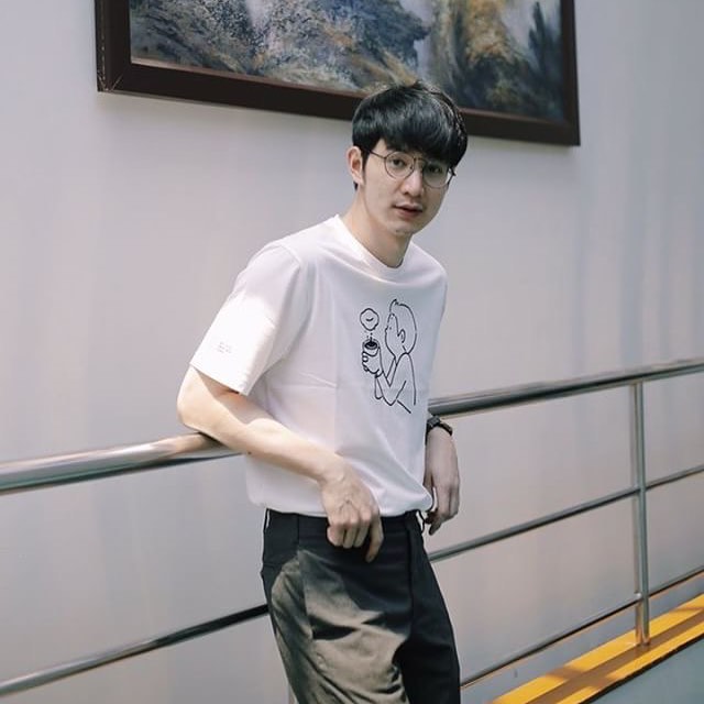 จับตาดู บาริสต้าสุดหล่อ ตัวหอมกลิ่นกาแฟ