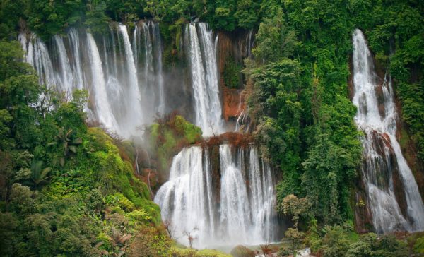 10 ที่เที่ยวหน้าฝน สัมผัสธรรมชาติสุดฟินในเมืองไทย