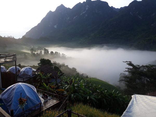 ขี่มอเตอร์ไซค์เที่ยวหน้าฝน ที่ไหนดี