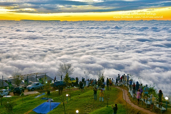 ขี่มอเตอร์ไซค์เที่ยวหน้าฝน ที่ไหนดี