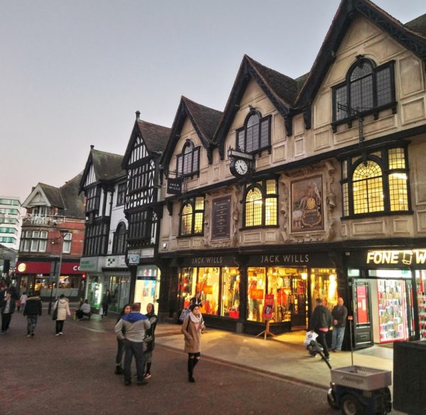 เที่ยวต่างประเทศใช้บัตรเครดิตแบ่งจ่าย 0% ดีกว่า