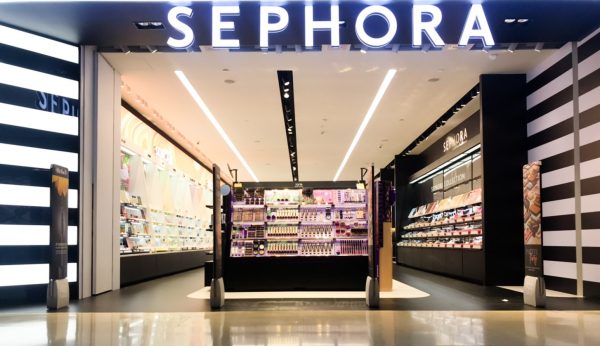 สวยตลอดปีรับเครดิตเงินคืนกับบัตรเครดิต UOB ที่ Sephora