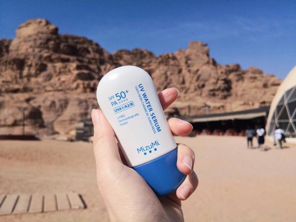 มั่นหน้าท้าแดดกับ 5 ครีมกันแดด ราคาน่าคบ 