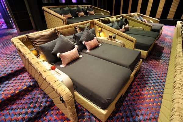 ดูหนังให้ฟินกับบัตรเครดิต UnionPay