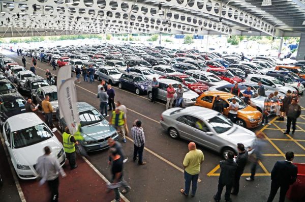 ขั้นตอนการประมูลรถยนต์ มีอะไรบ้าง     