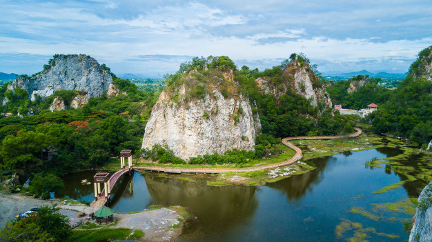 5 ที่เที่ยวใกล้กรุงเทพฯ เหมาะขับรถเที่ยว 