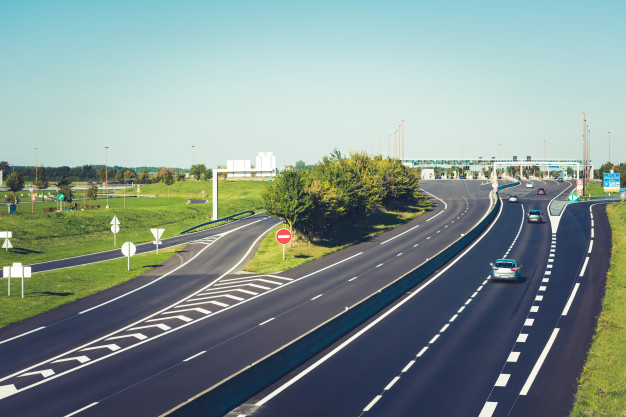 ขับรถยนต์ควรรู้ Google Maps ทำได้มากกว่าแค่นำทาง