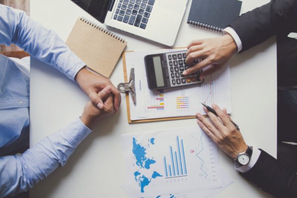 ลงทุนอย่างไรจึงกระจายความเสี่ยงได้ดีที่สุด